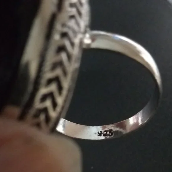 Raw Black Tourmaline Ring Sz 8 - Metaphysical Protection Stone - Goth - Picture 11 of 13